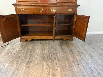 Thomasville China Cabinet