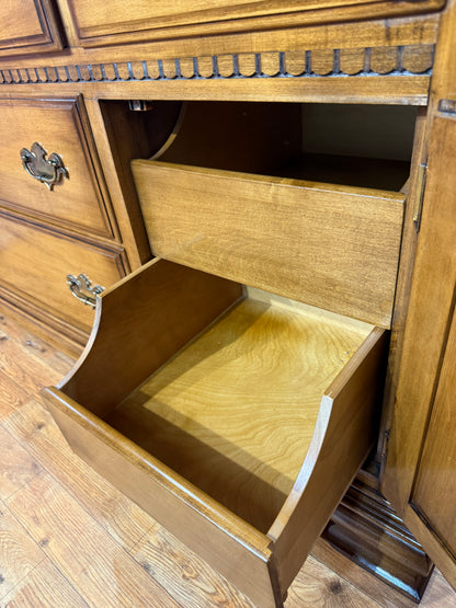 Ethan Allen Dresser