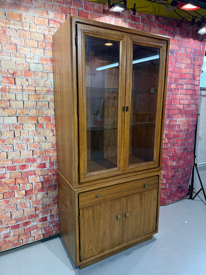 China Cabinet / Bookcase