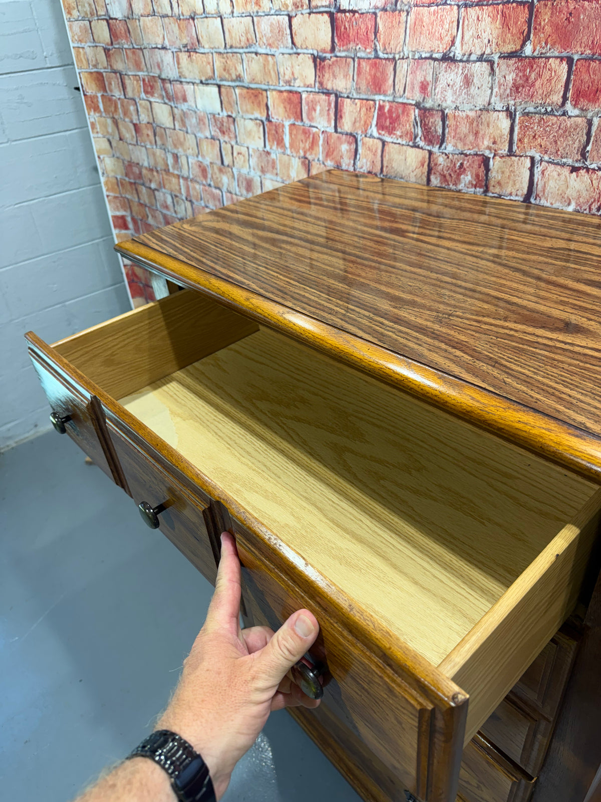 Chest of Drawers