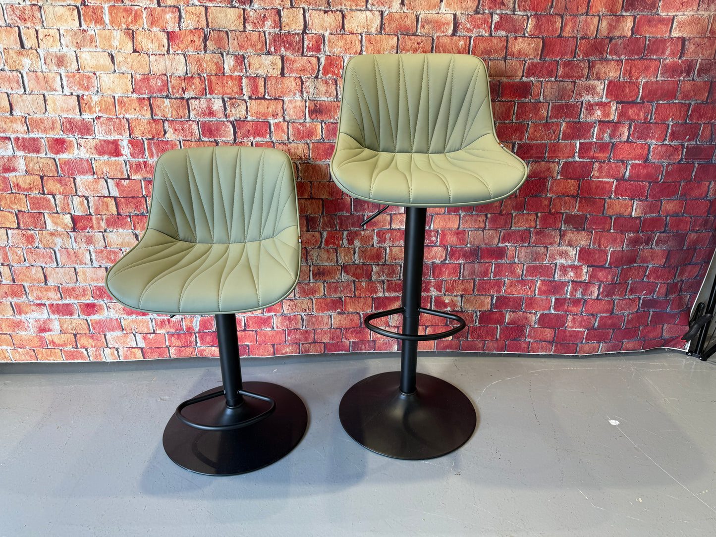 Younike Adjustable Barstools
