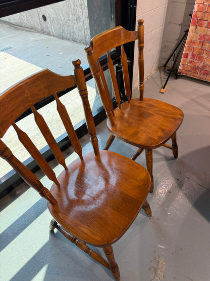 Dining Table & 8 Chairs