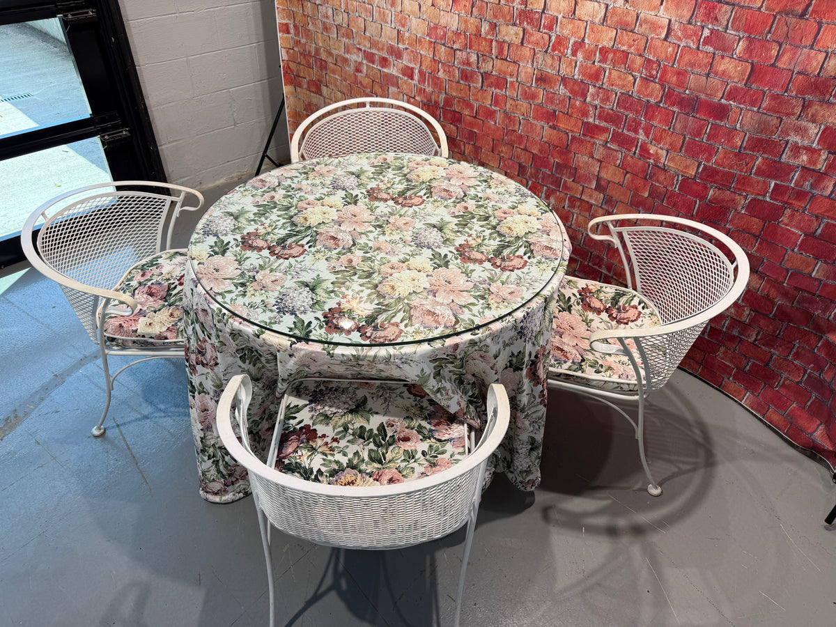 Patio Table & 4 Chairs