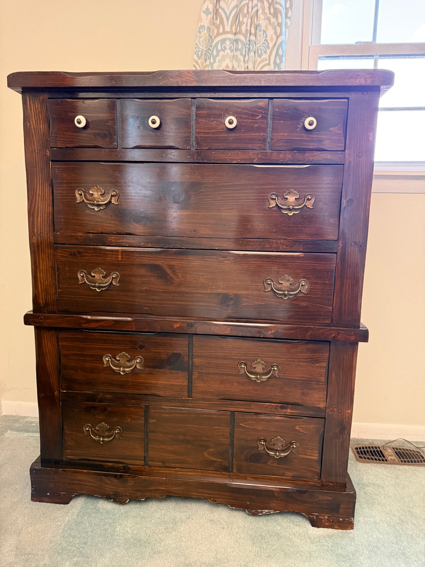 Pine Chest of Drawers