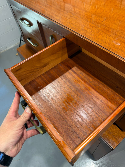 Thomasville MCM Chest of Drawers