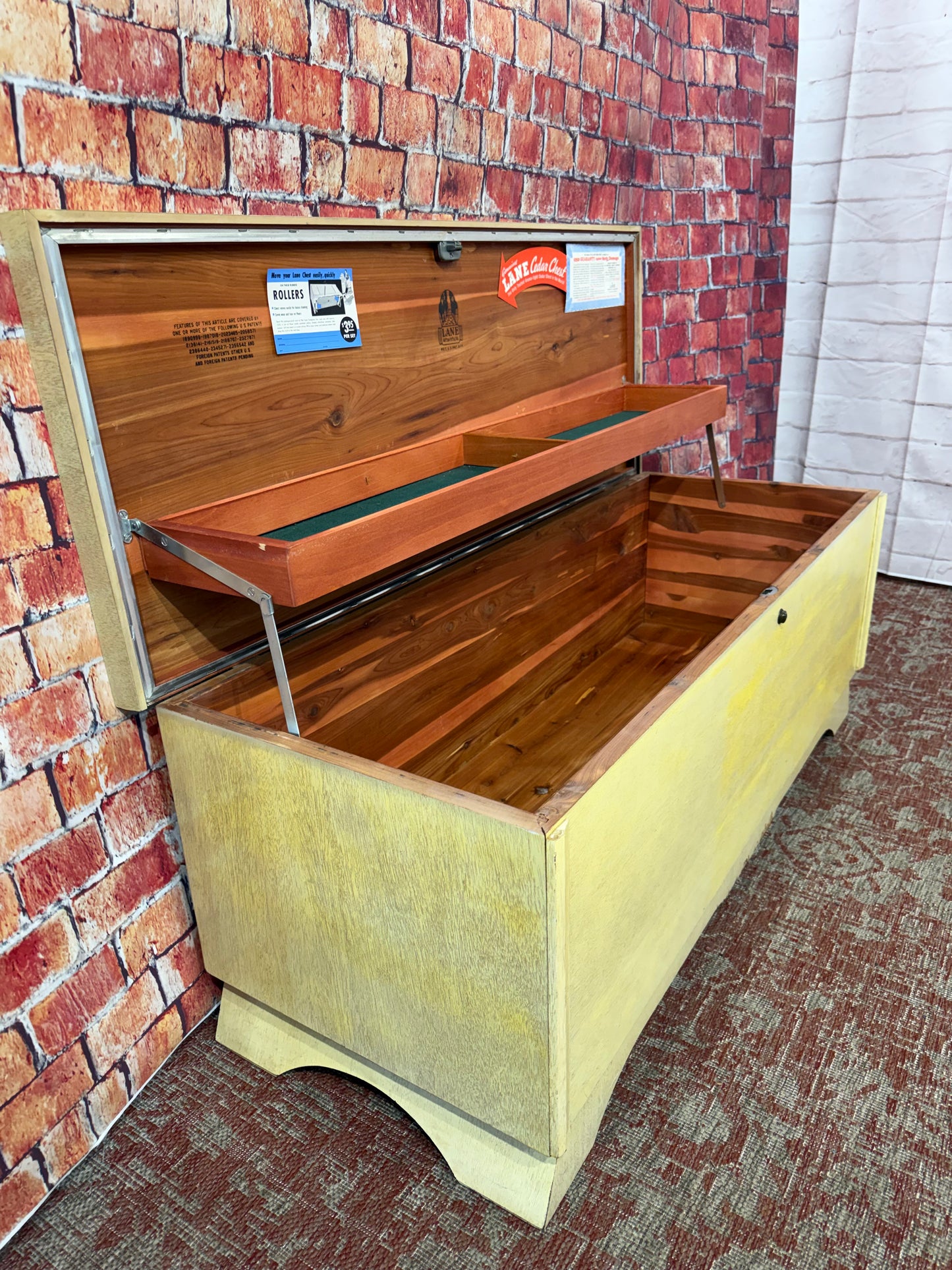 Lane Cedar Chest