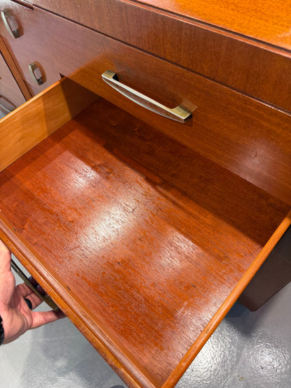 Thomasville MCM Dresser w/ Mirror