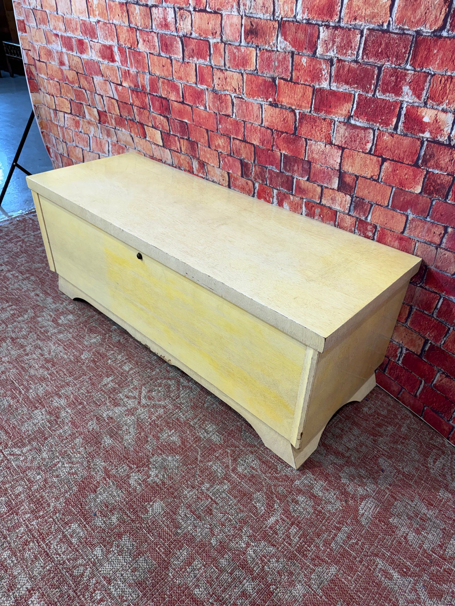 Lane Cedar Chest