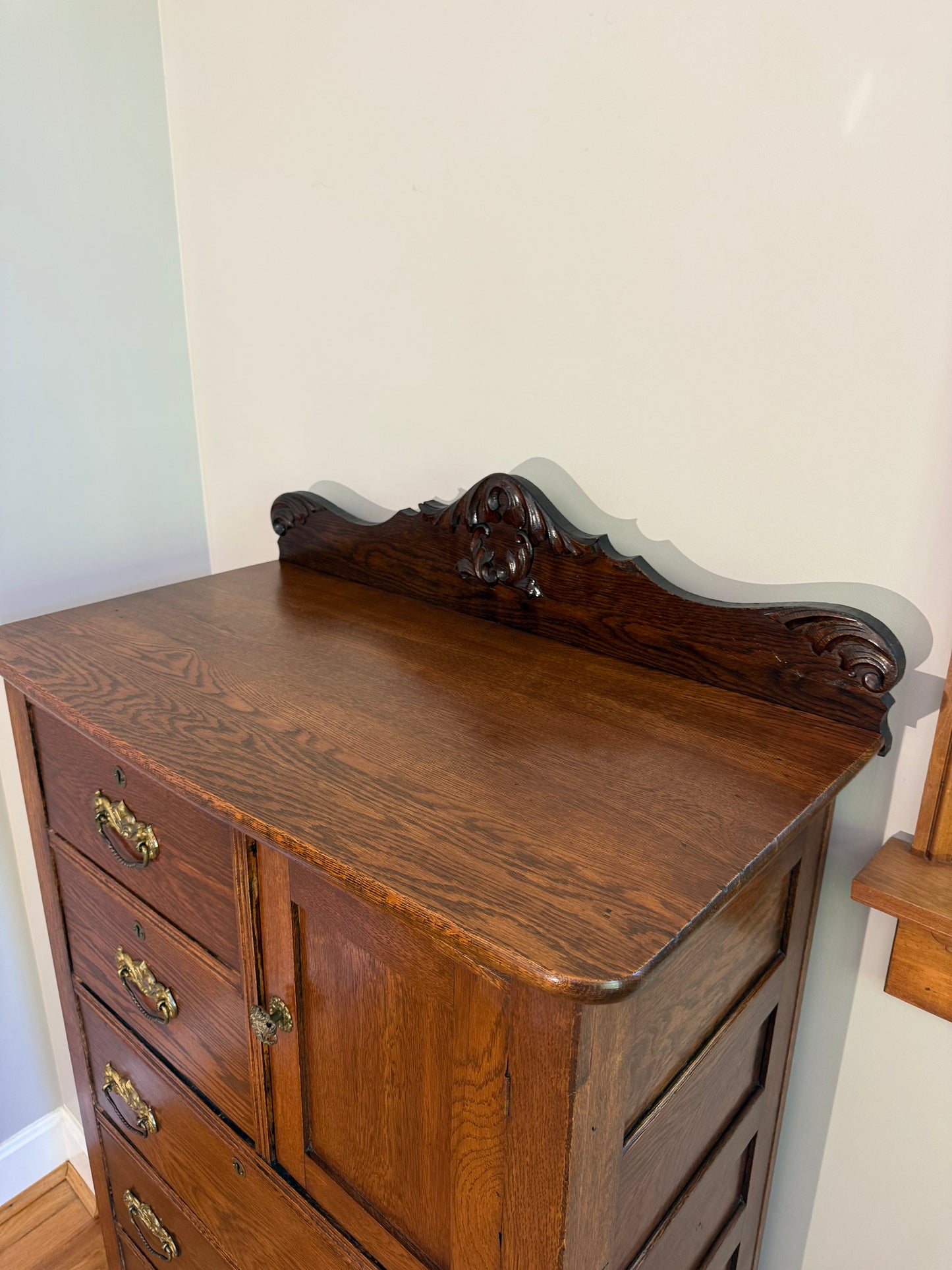Antique Oak Chest of Drawers