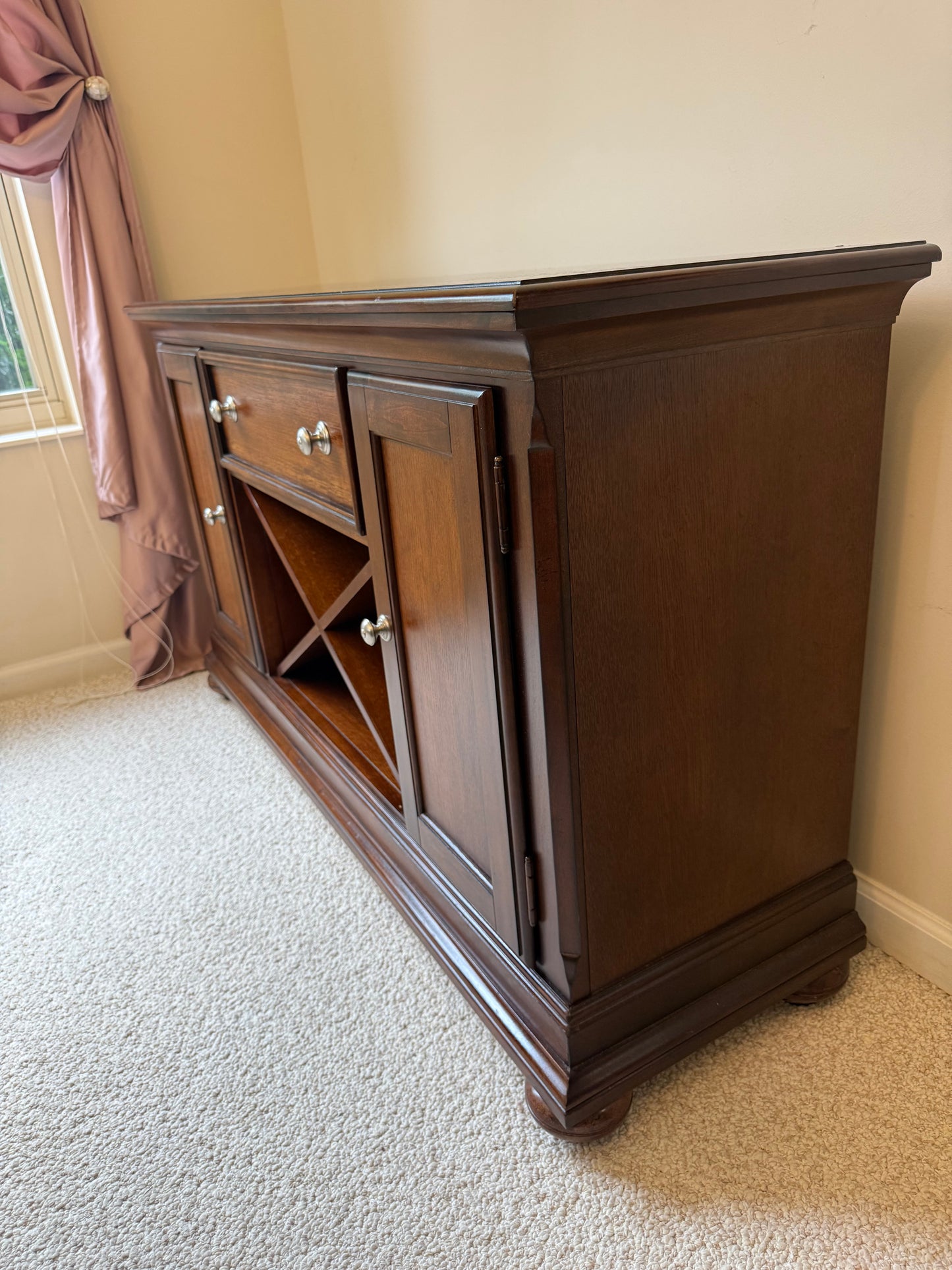 Buffet Table / TV Stand