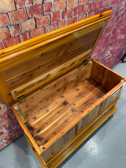 Lexington Cedar Chest