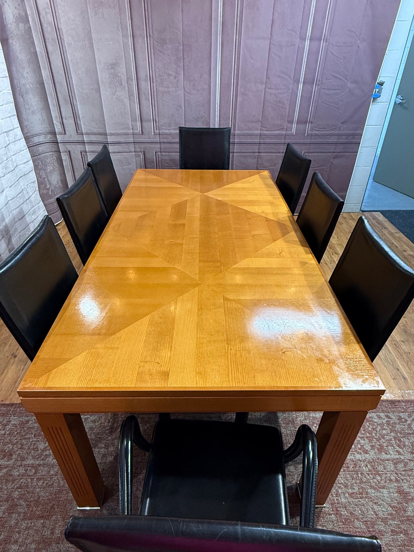Dining Table & 8 Chairs