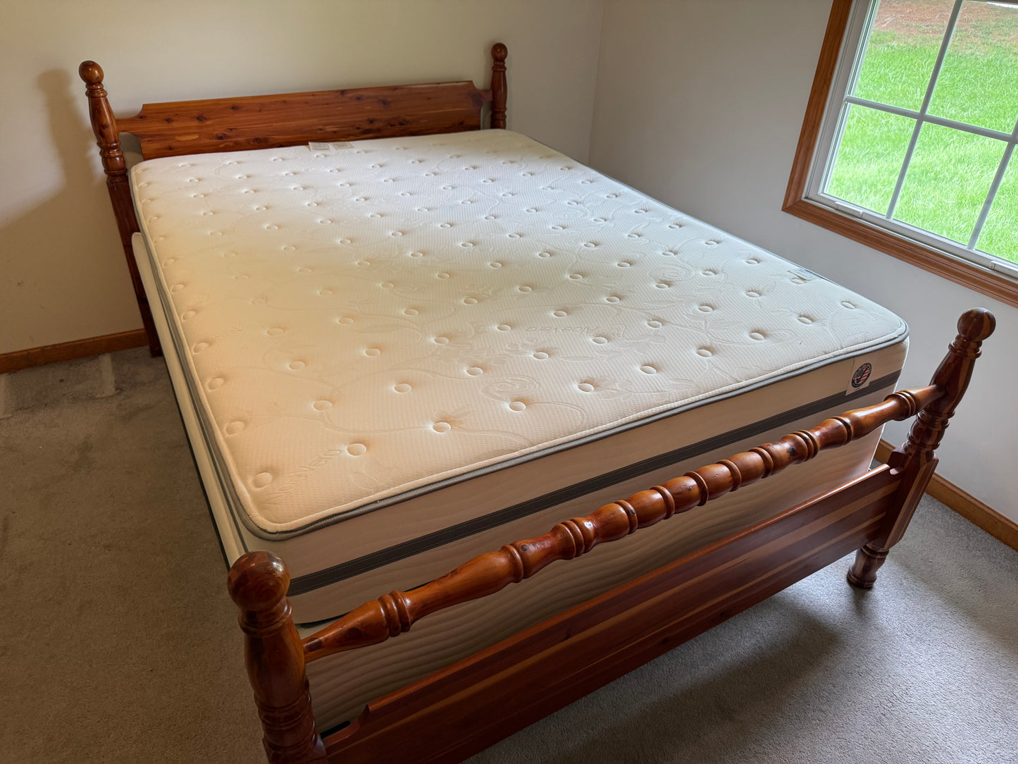Full Bed - Cedar