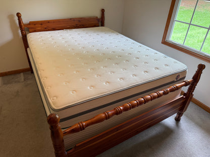 Full Bed - Cedar