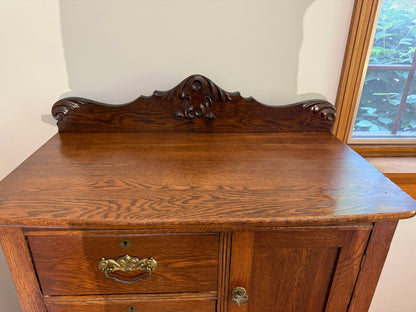 Antique Oak Chest of Drawers