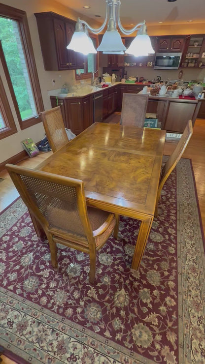 Dining Table & 4 Chairs