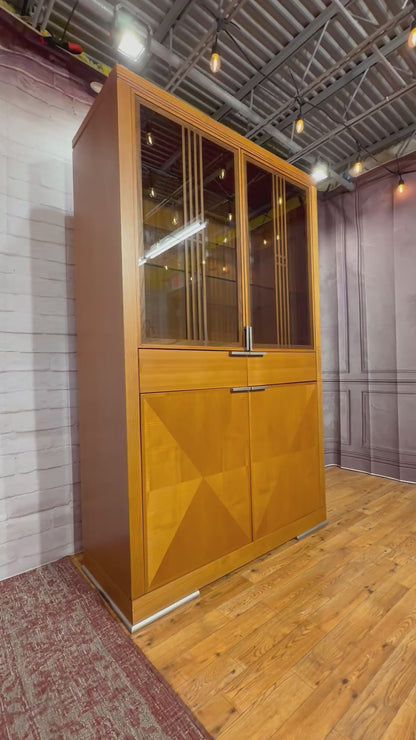 China Cabinet / Cupboard