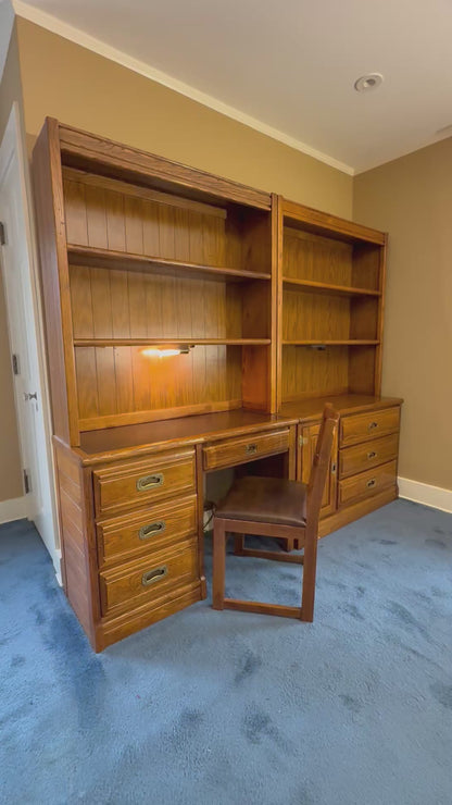 Young Hinkle Desk/Dresser