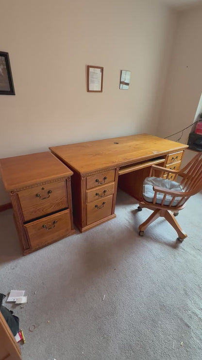 Cedar Dresser & Mirror