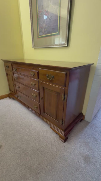 Willett Buffet Table
